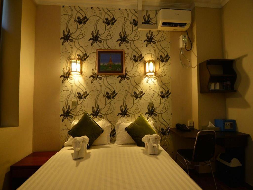 Family Treasure Yangon Hotel Eksteriør billede