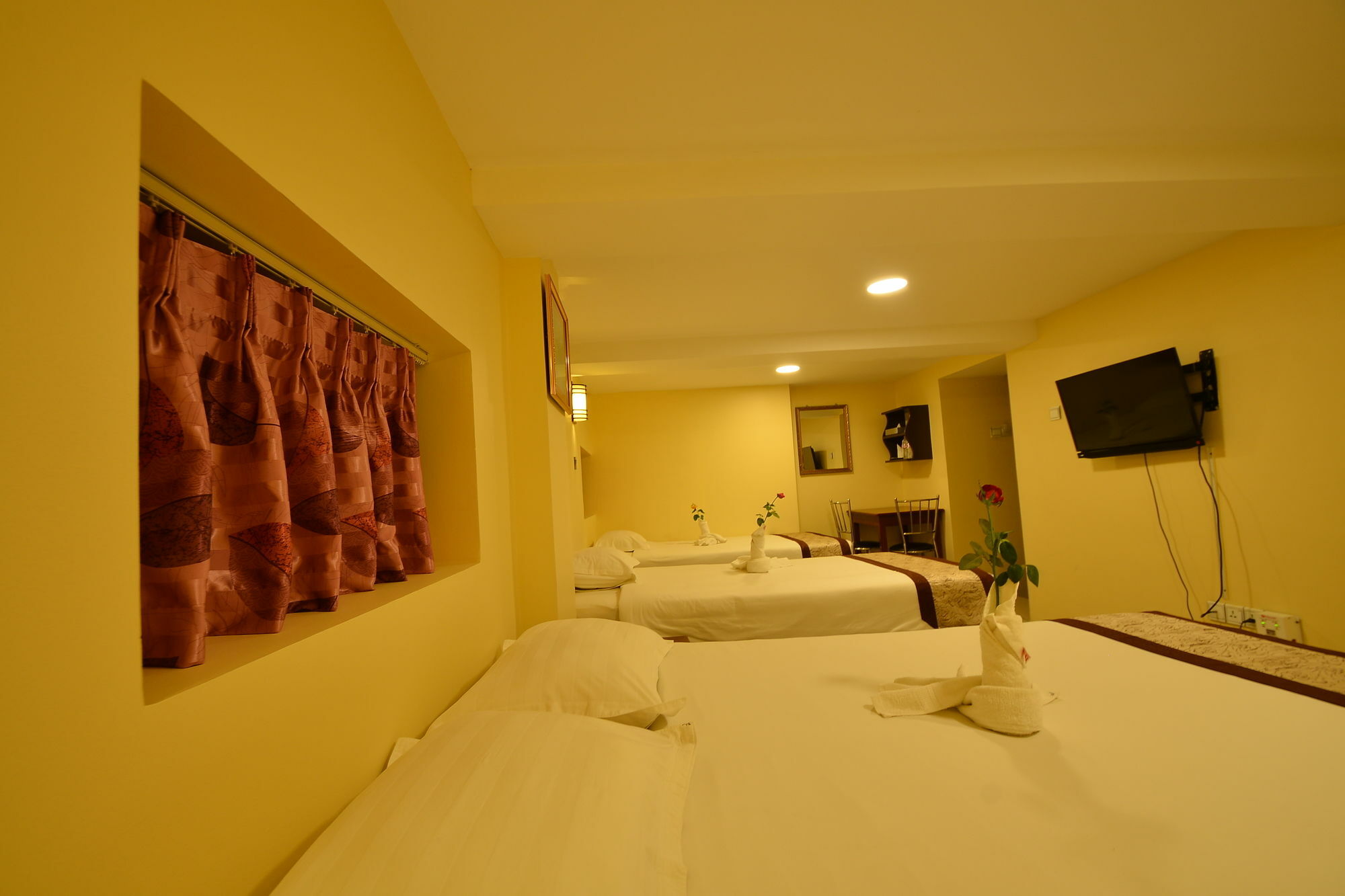 Family Treasure Yangon Hotel Eksteriør billede